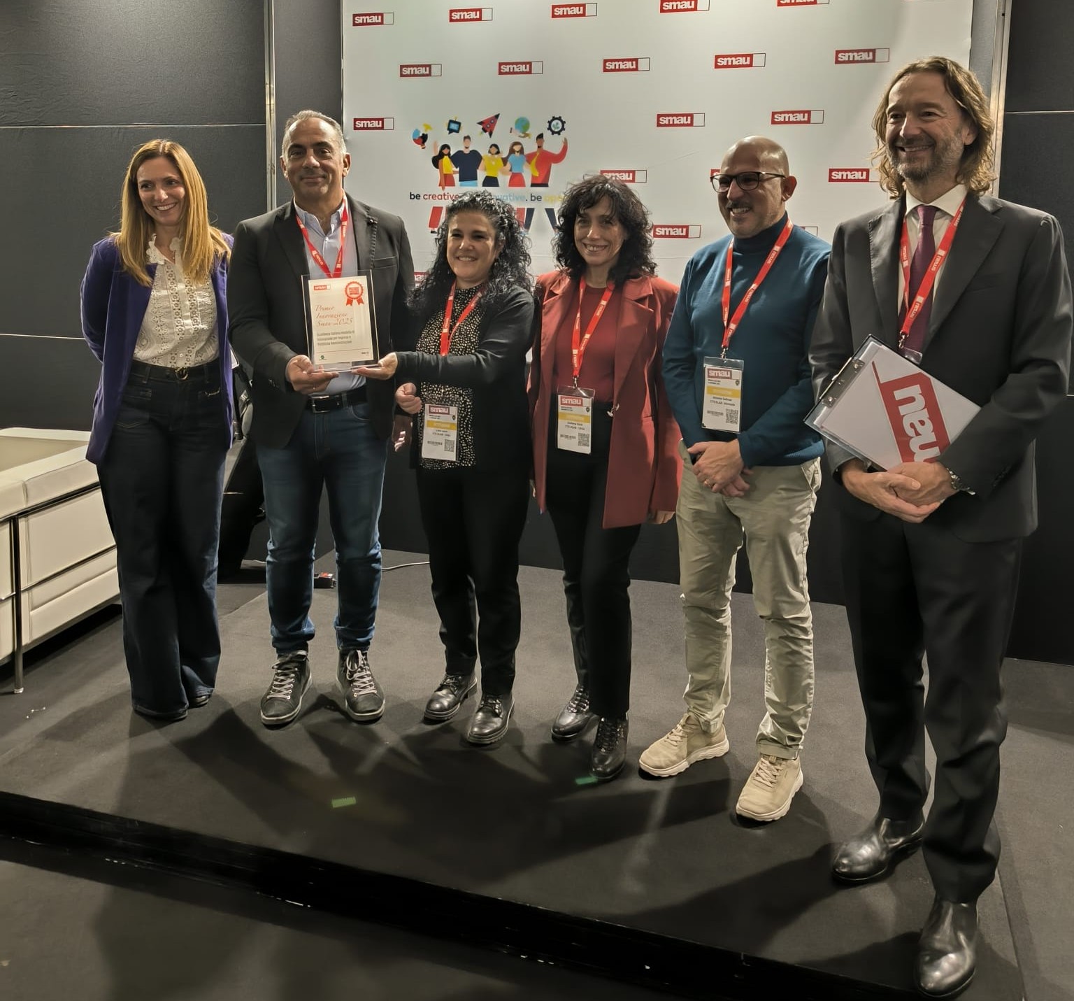Lidia Leoni, Giuliana Siddi Moreau ritirano il premio SMAU 2025.